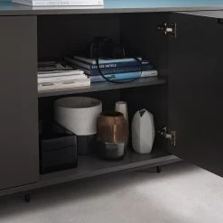 Studio Copenhagen Sideboard Harma I - Dunkelgrau 28 Studio Copenhagen Sideboard Harma I - Dunkelgrau -Wohnzimmermöbel boutique en ligne 1000007080 191127 10453900003 DETAILS P000000001000007080