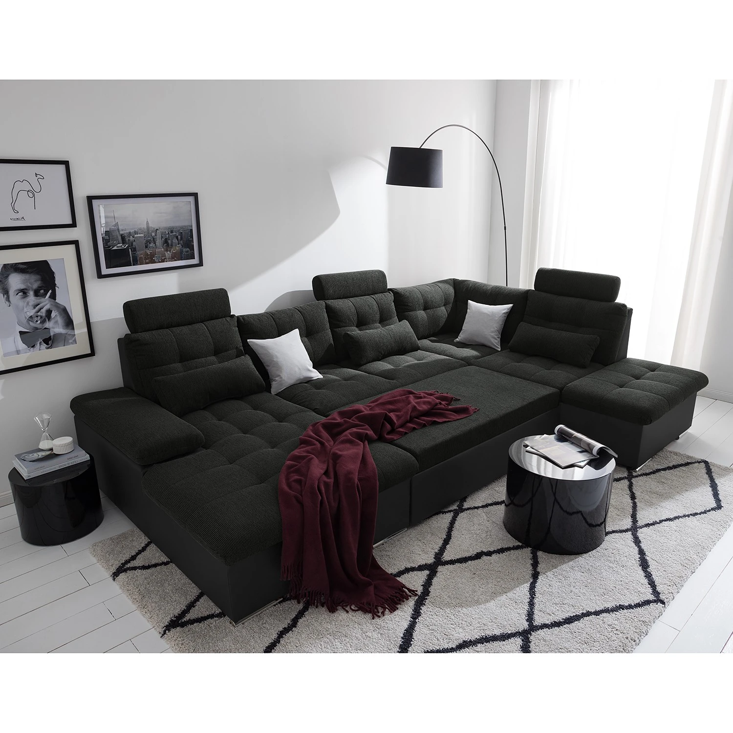 Fredriks Wohnlandschaft Puntiro I - Kunstleder Lilo / Strukturstoff Satur: Schwarz / Anthrazit - Longchair davorstehend links / Ottomane rechts 4 Fredriks Wohnlandschaft Puntiro I - Kunstleder Lilo / Strukturstoff Satur: Schwarz / Anthrazit - Longchair davorstehend links / Ottomane rechts – Bild 4