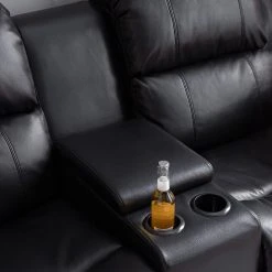 Modoform Kinosofa Mendis (2-Sitzer) - Schwarz 53 Modoform Kinosofa Mendis (2-Sitzer) - Schwarz -Wohnzimmermöbel boutique en ligne 1000027315 201126 16530100009 MOOD DETAILS P000000001000027315 mood