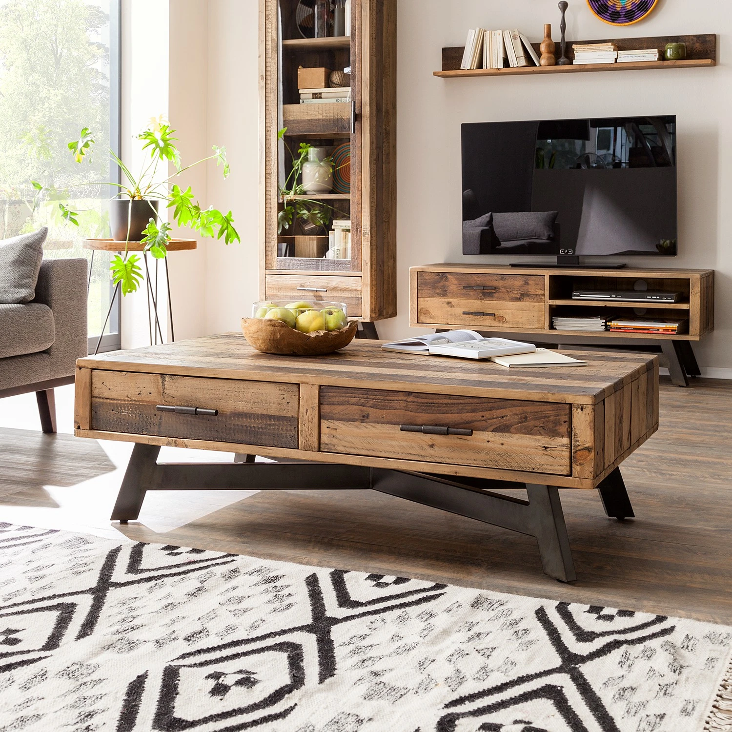 Ars manufacti Couchtisch Tamati - Pinie massiv 2 Ars manufacti Couchtisch Tamati - Pinie massiv – Bild 2