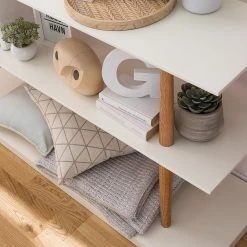 Mørteens Regal Lindholm IV - Weiß - 120 x 72 cm 14 Mørteens Regal Lindholm IV - Weiß - 120 x 72 cm -Wohnzimmermöbel boutique en ligne 1000110750 190924 12493900008 DETAILS P000000001000110750