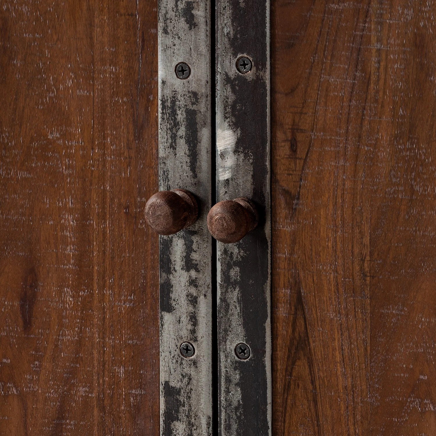 Ars manufacti Sideboard Wharton II - Akazie teilmassiv / Stahl 13 Ars manufacti Sideboard Wharton II - Akazie teilmassiv / Stahl – Bild 13