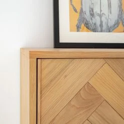 Ars manufacti Barschrank Dharai - Echtholzfurnier / Metall - Eiche / Silber 28 Ars manufacti Barschrank Dharai - Echtholzfurnier / Metall - Eiche / Silber -Wohnzimmermöbel boutique en ligne 1000117156 180827 07154814 GALLERYIMAGES P000000001000117156