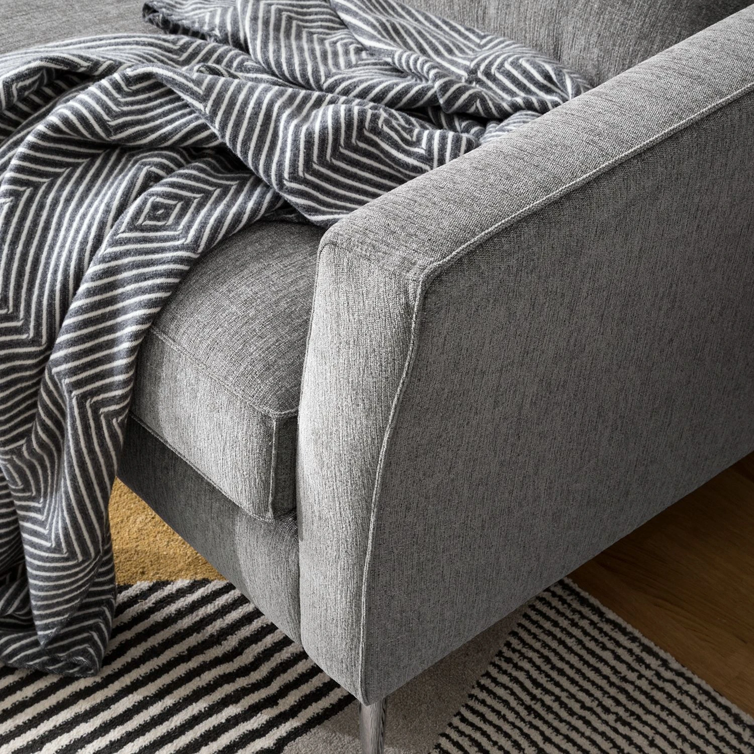 Fredriks Sofa Mirabela (3-Sitzer) - Haselnuss 9 Fredriks Sofa Mirabela (3-Sitzer) - Haselnuss – Bild 9