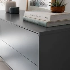 Mørteens Sideboard Lindholm V - Eiche teilmassiv - Grau / Eiche 24 Mørteens Sideboard Lindholm V - Eiche teilmassiv - Grau / Eiche -Wohnzimmermöbel boutique en ligne 1000119258 190214 13124700013 GALLERYIMAGES P000000001000119258