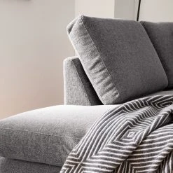 Fredriks Ecksofa Cipo II - Haselnuss - Ottomane davorstehend links 21 Fredriks Ecksofa Cipo II - Haselnuss - Ottomane davorstehend links -Wohnzimmermöbel boutique en ligne 1000119808 090 GALLERYIMAGES P000000001000119808