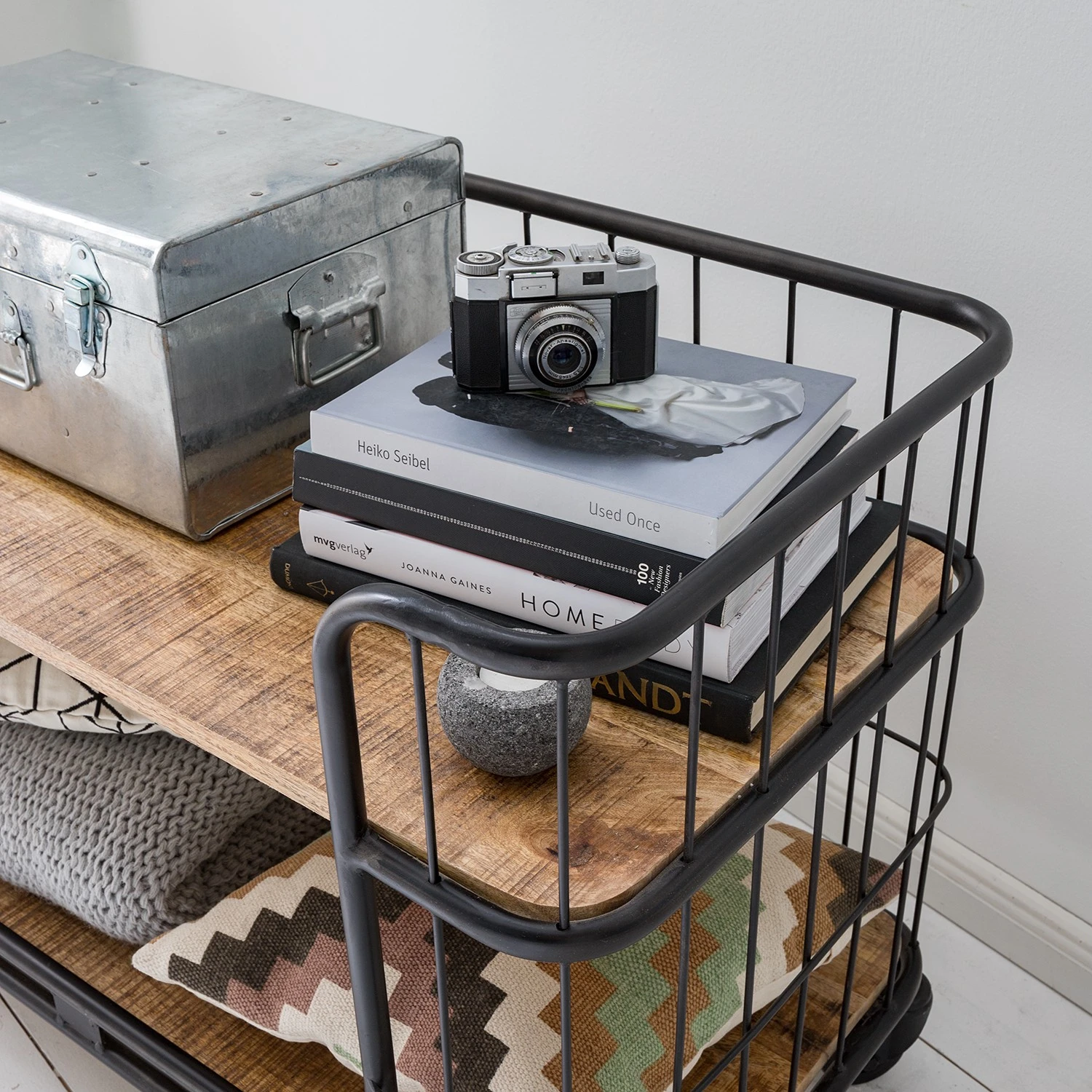 Ars manufacti Regal Namber II - Mango massiv / Metall - Mango / Schwarz 13 Ars manufacti Regal Namber II - Mango massiv / Metall - Mango / Schwarz – Bild 13