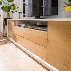 Mørteens TV-Lowboard Boge II - Asteiche / Matt Weiß -Wohnzimmermöbel boutique en ligne 1000123285 200811 14060601192 DETAILS P000000001000123285