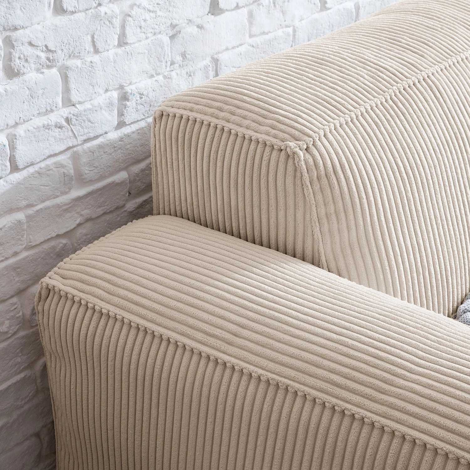 Ars Natura 2-Sitzer Sofa LORALAI - Cordstoff Lola: Creme 13 Ars Natura 2-Sitzer Sofa LORALAI - Cordstoff Lola: Creme – Bild 13