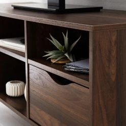 Mørteens TV-Lowboard Gjora I - Gummibaum teilmassiv - Walnuss -Wohnzimmermöbel boutique en ligne 1000123441 190321 17262500010 GALLERYIMAGES P000000001000123441