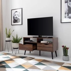 Mørteens TV-Lowboard Gjora II - Gummibaum teilmassiv - Walnuss -Wohnzimmermöbel boutique en ligne 1000123453 190325 11253000002 MOOD GALLERYIMAGES P000000001000123453 mood