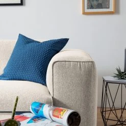 Studio Copenhagen Ecksofa HUDSON 1,5-Sitzer mit Longchair - Webstoff Saia: Beige - Longchair davorstehend links 26 Studio Copenhagen Ecksofa HUDSON 1,5-Sitzer mit Longchair - Webstoff Saia: Beige - Longchair davorstehend links -Wohnzimmermöbel boutique en ligne 1000123836 190916 13150900020 DETAILS P000000001000123836 1