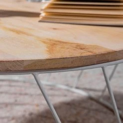 Norrwood Couchtisch Gabiarra - Akazie massiv / Eisen - Mango Hell / Weiß -Wohnzimmermöbel boutique en ligne 1000124057 211202 164842000033 DETAILS P000000001000124057