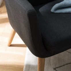 Mørteens Sessel Nicholas - Webstoff - Anthrazit 24 Mørteens Sessel Nicholas - Webstoff - Anthrazit -Wohnzimmermöbel boutique en ligne 1000126885 210416 07533000005 DETAILS P000000001000126885