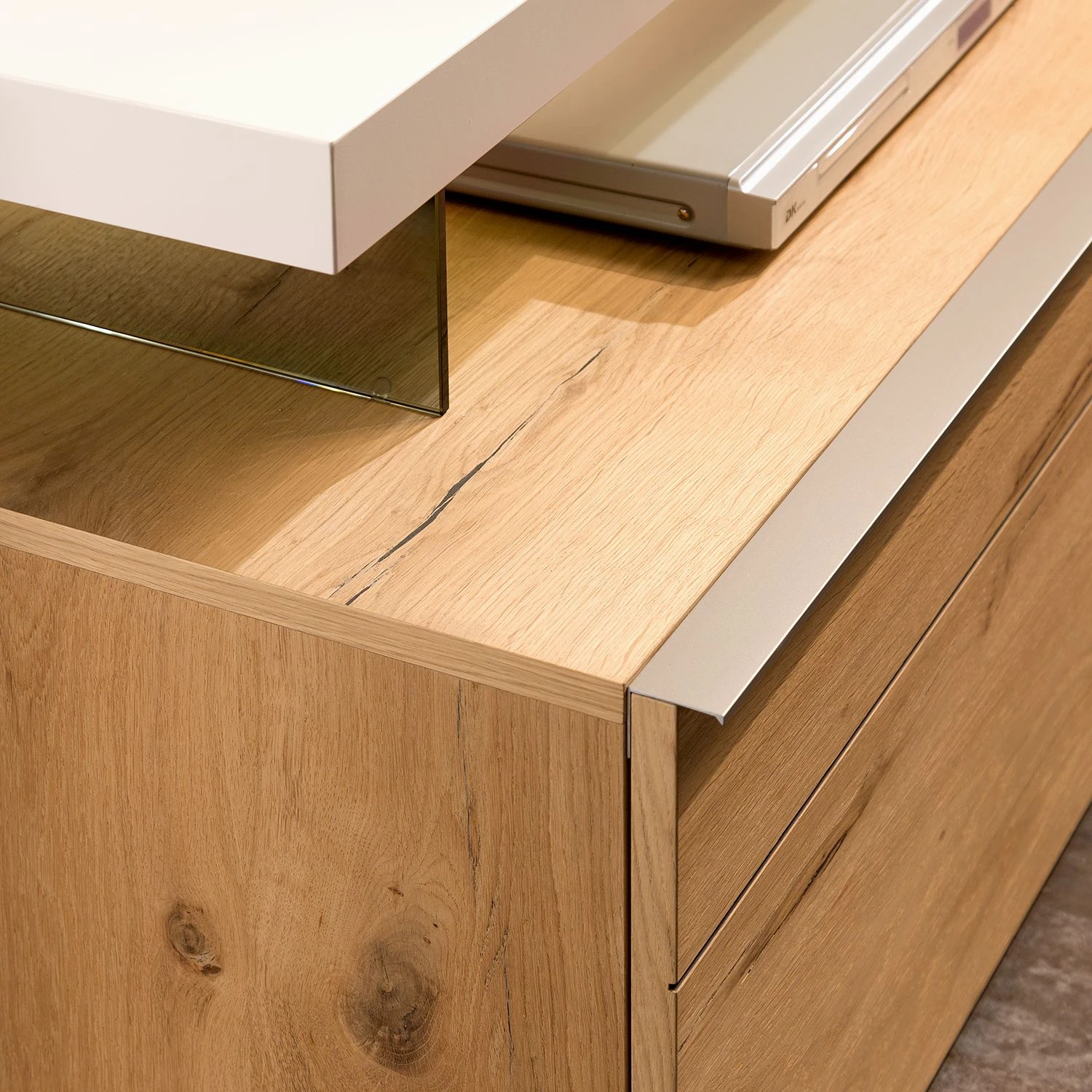 GWINNER TV-Lowboard Anzio III - Balkeneiche / Weiß 8 GWINNER TV-Lowboard Anzio III - Balkeneiche / Weiß – Bild 8