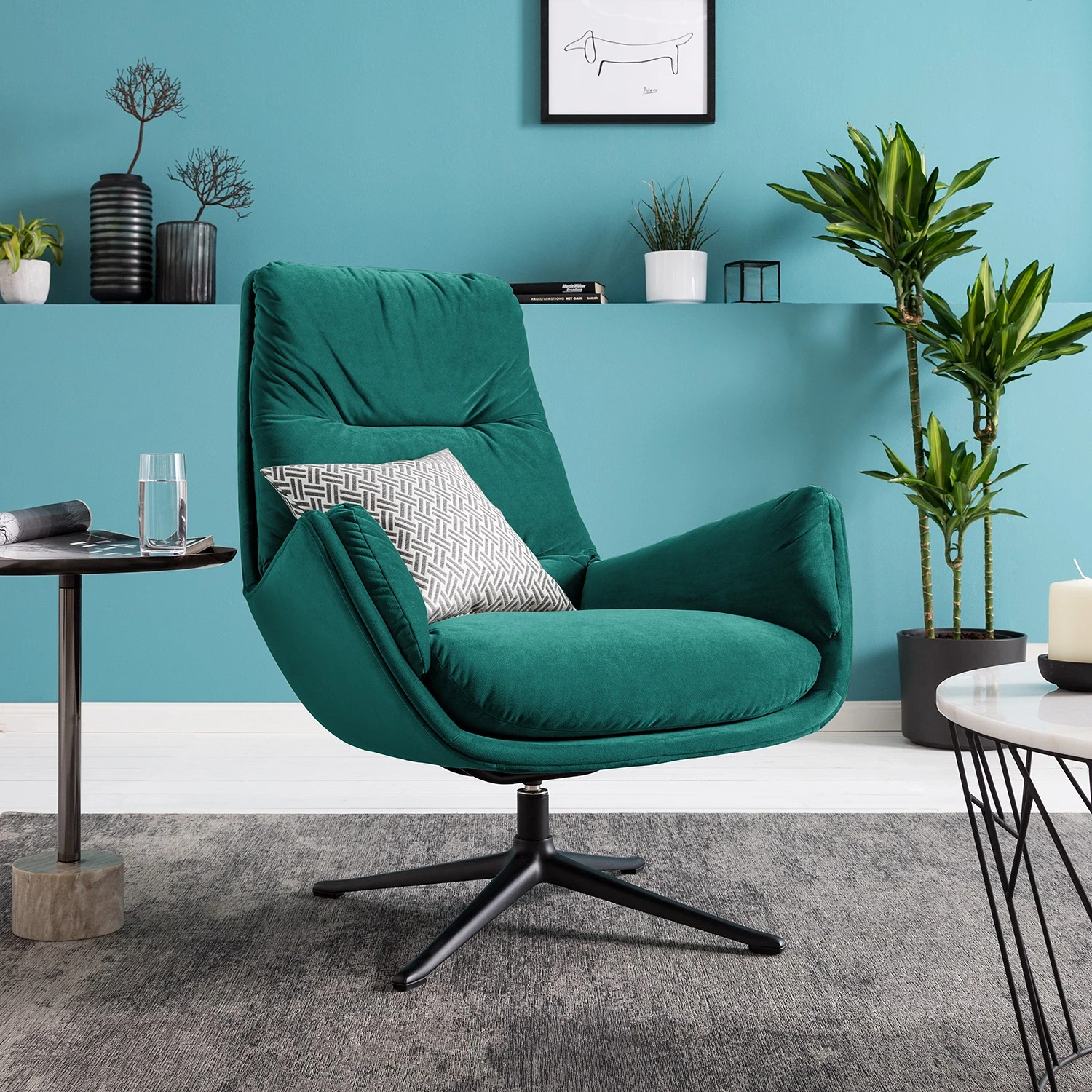 Studio Copenhagen Sessel Garbo IV - Samt Shyla: Petrol - Schwarz 2 Studio Copenhagen Sessel Garbo IV - Samt Shyla: Petrol - Schwarz – Bild 2