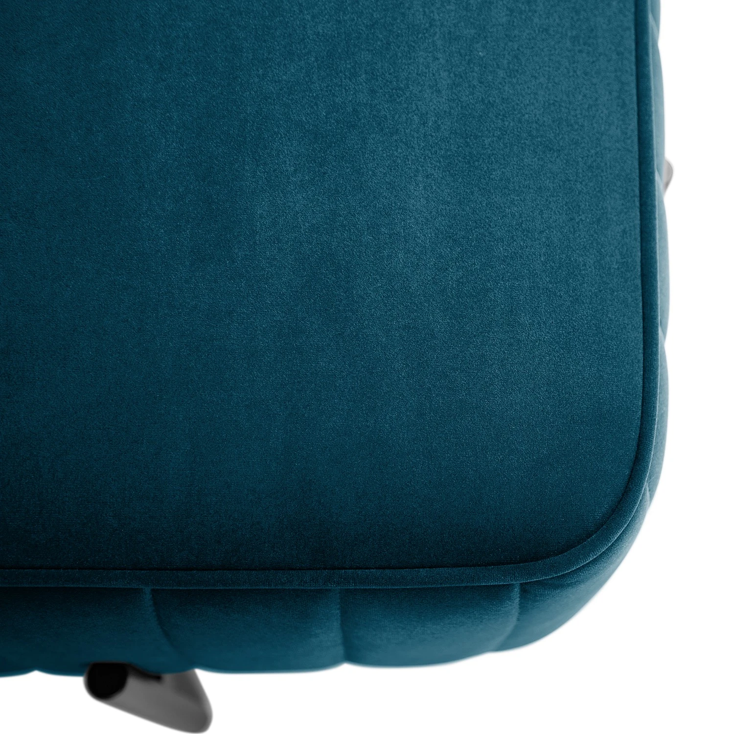 Jack & Alice Polsterhocker Raich I - Samt - Dunkelblau 10 Jack & Alice Polsterhocker Raich I - Samt - Dunkelblau – Bild 10
