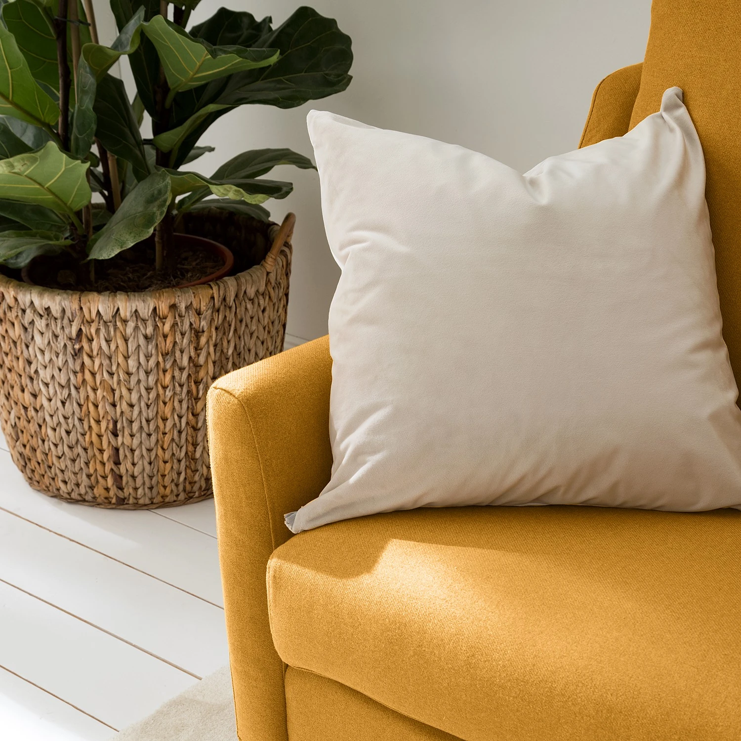 Fredriks Sofa Kenten I (2-Sitzer) - Webstoff - Gelb 8 Fredriks Sofa Kenten I (2-Sitzer) - Webstoff - Gelb – Bild 8