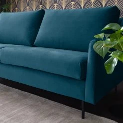 Fredriks Sofa Kenten II (2-Sitzer) - Samt - Marineblau 24 Fredriks Sofa Kenten II (2-Sitzer) - Samt - Marineblau -Wohnzimmermöbel boutique en ligne 1000176646 200408 14155500005 DETAILS P000000001000176646