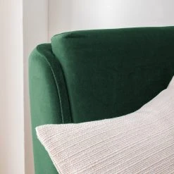 Mørteens Sessel Papicu - Samt - Dunkelgrün 23 Mørteens Sessel Papicu - Samt - Dunkelgrün -Wohnzimmermöbel boutique en ligne 1000176649 210401 16111200003 DETAILS P000000001000176649