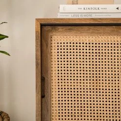 Ars manufacti Kommode Vina II - Mango massiv / Wiener Geflecht - Mango / Schwarz -Wohnzimmermöbel boutique en ligne 1000178080 200324 13595800012 MOOD DETAILS P000000001000178080 mood