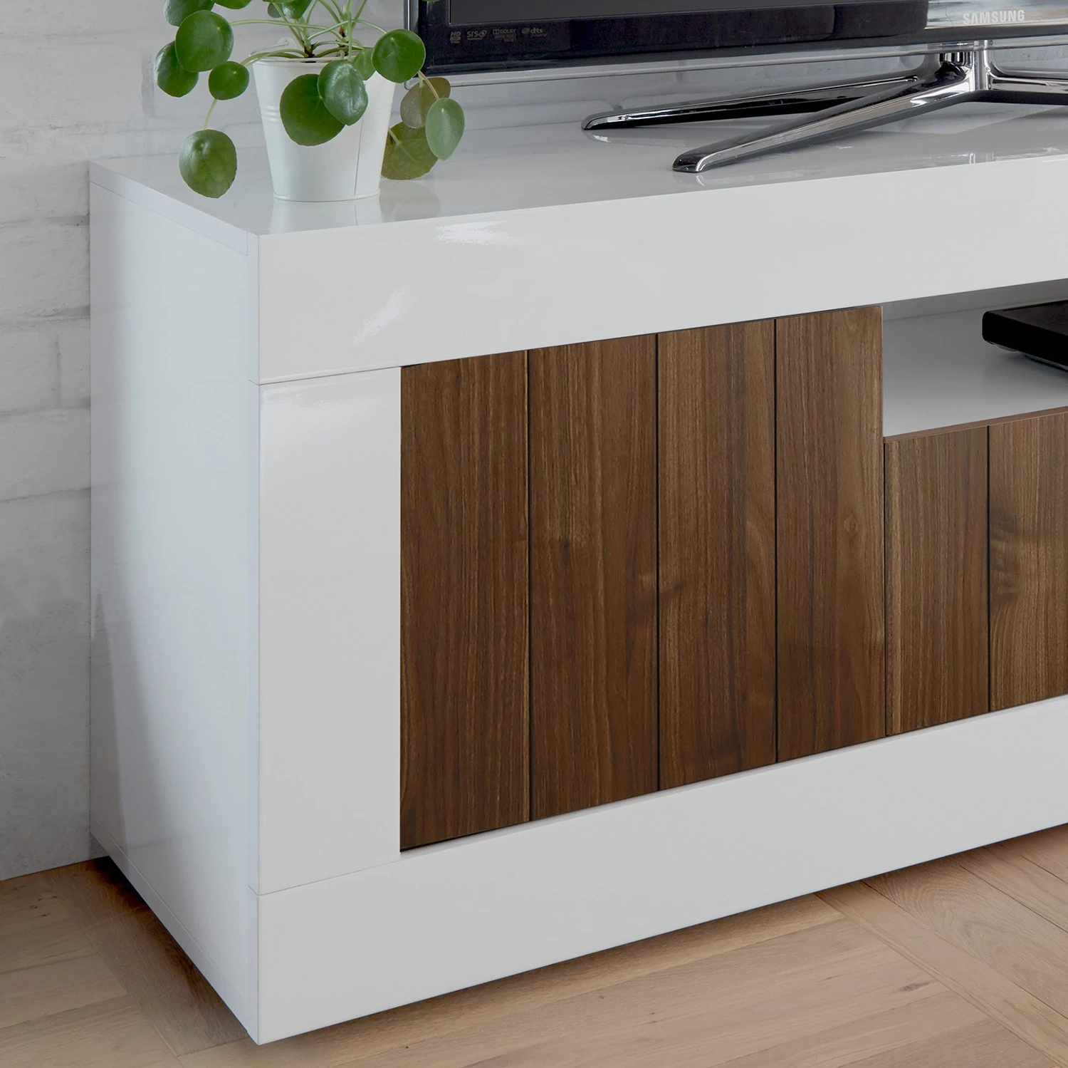 LC Spa TV-Lowboard Urbino - Hochglanz Weiß - Nussbaum Dekor / Weiß 6 LC Spa TV-Lowboard Urbino - Hochglanz Weiß - Nussbaum Dekor / Weiß – Bild 6