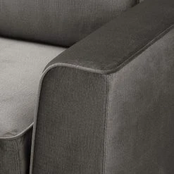 Jack & Alice Sofa Sanchez I (2,5-Sitzer) - Samt Onoli: Rauchgrau 18 Jack & Alice Sofa Sanchez I (2,5-Sitzer) - Samt Onoli: Rauchgrau -Wohnzimmermöbel boutique en ligne 1000179237 190813 17575500147 DETAILS P000000001000179237