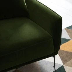 Studio Copenhagen Sessel Pouch - Samt - Dunkelgrün 20 Studio Copenhagen Sessel Pouch - Samt - Dunkelgrün -Wohnzimmermöbel boutique en ligne 1000179430 200320 15315300013 DETAILS P000000001000179430