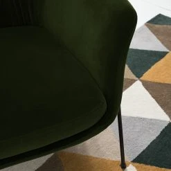 Studio Copenhagen Sessel Lubz - Samt - Dunkelgrün 24 Studio Copenhagen Sessel Lubz - Samt - Dunkelgrün -Wohnzimmermöbel boutique en ligne 1000179434 200320 15320800021 DETAILS P000000001000179434