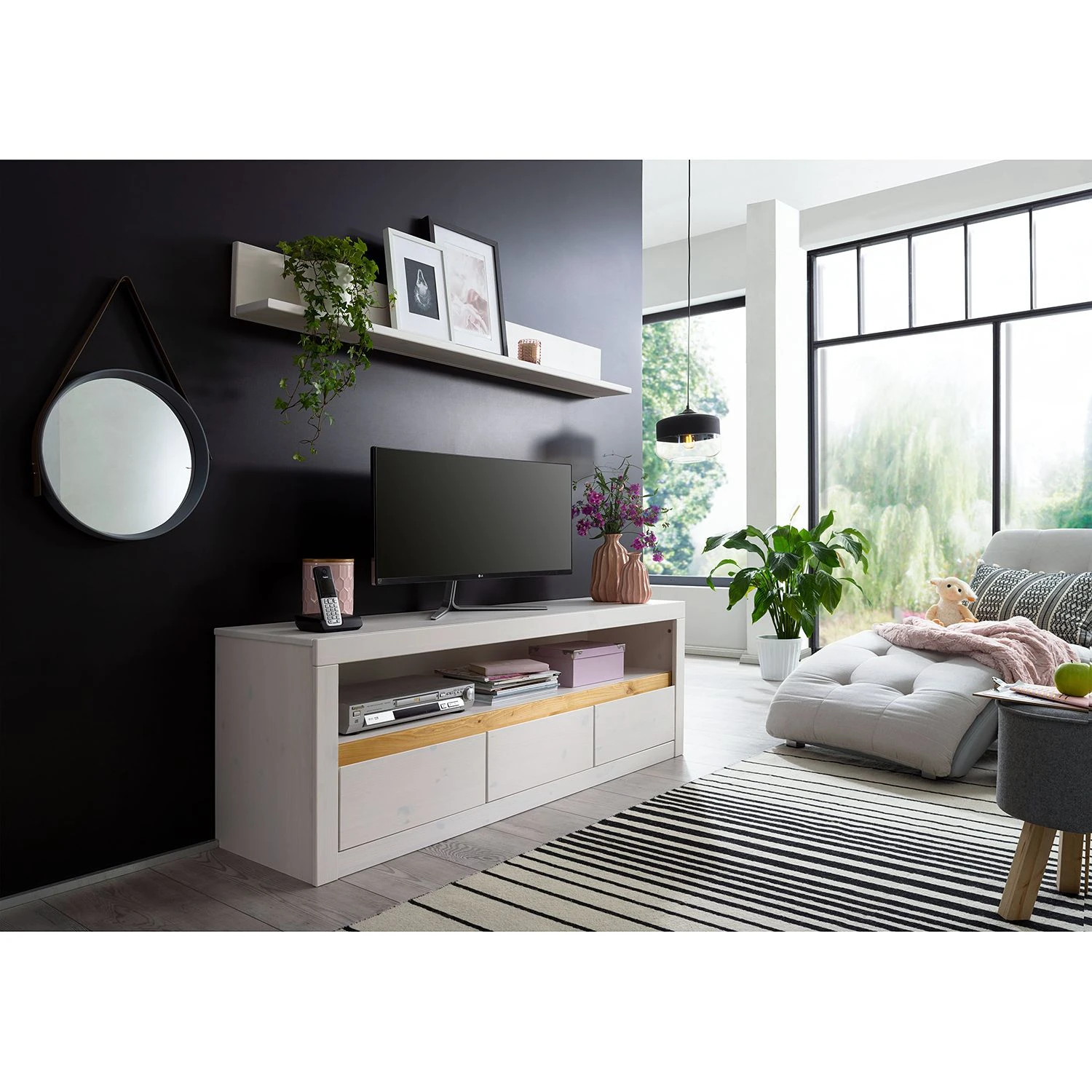 Naturoo TV-Lowboard Maceio II - Kiefer Massiv - Kiefer Weiß 2 Naturoo TV-Lowboard Maceio II - Kiefer Massiv - Kiefer Weiß – Bild 2