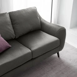 Jack & Alice Sofa Tennyson (2-Sitzer) - Samt - Grau 26 Jack & Alice Sofa Tennyson (2-Sitzer) - Samt - Grau -Wohnzimmermöbel boutique en ligne 1000180141 201030 05551900023 DETAILS P000000001000180141