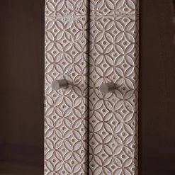 Ars manufacti Vitrinenschrank Buuda - Akazie massiv - Ecru / Akazie 31 Ars manufacti Vitrinenschrank Buuda - Akazie massiv - Ecru / Akazie -Wohnzimmermöbel boutique en ligne 1000182056 200225 06193600024 DETAILS P000000001000182056