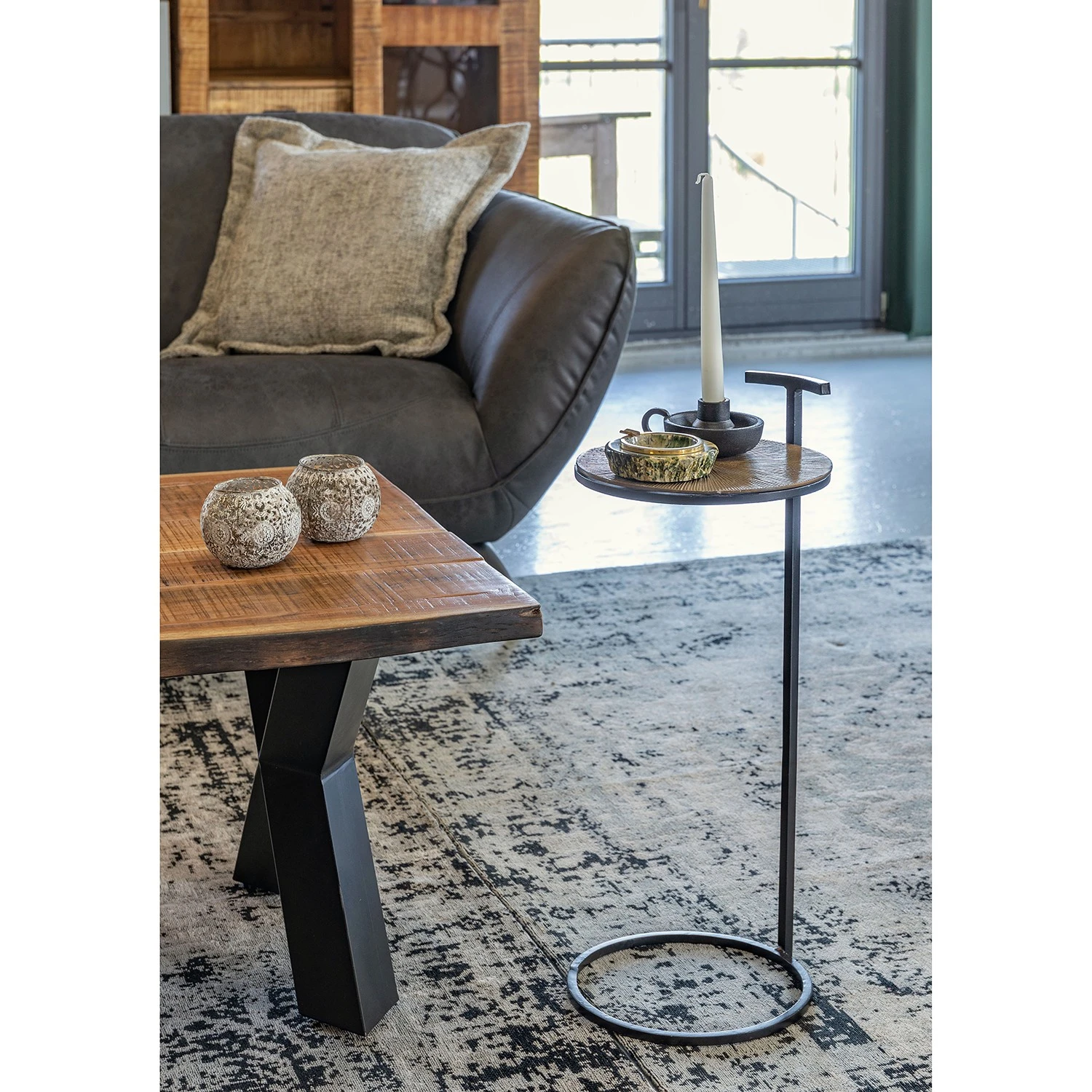 Ars manufacti Beistelltisch Nikko V - Metall - Messing Antik / Schwarz 2 Ars manufacti Beistelltisch Nikko V - Metall - Messing Antik / Schwarz – Bild 2
