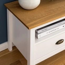 Maison Belfort TV-Lowboard Rivery - Kiefer massiv - Weiß 19 Maison Belfort TV-Lowboard Rivery - Kiefer massiv - Weiß -Wohnzimmermöbel boutique en ligne 1000187577 201111 14522700016 DETAILS P000000001000187577