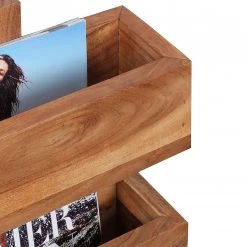 Naturoo Zeitungsständer Woodfin I - Akazie massiv -Wohnzimmermöbel boutique en ligne 1000194223 200108 10051300139 DETAILS P000000001000194223