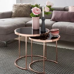 Jack & Alice Beistelltisch Cassapolis (2er-Set) - Glas / Metall - Schwarz / Kupfer 8 Jack & Alice Beistelltisch Cassapolis (2er-Set) - Glas / Metall - Schwarz / Kupfer -Wohnzimmermöbel boutique en ligne 1000194255 200108 10053900328 MOOD DETAILS P000000001000194255 mood