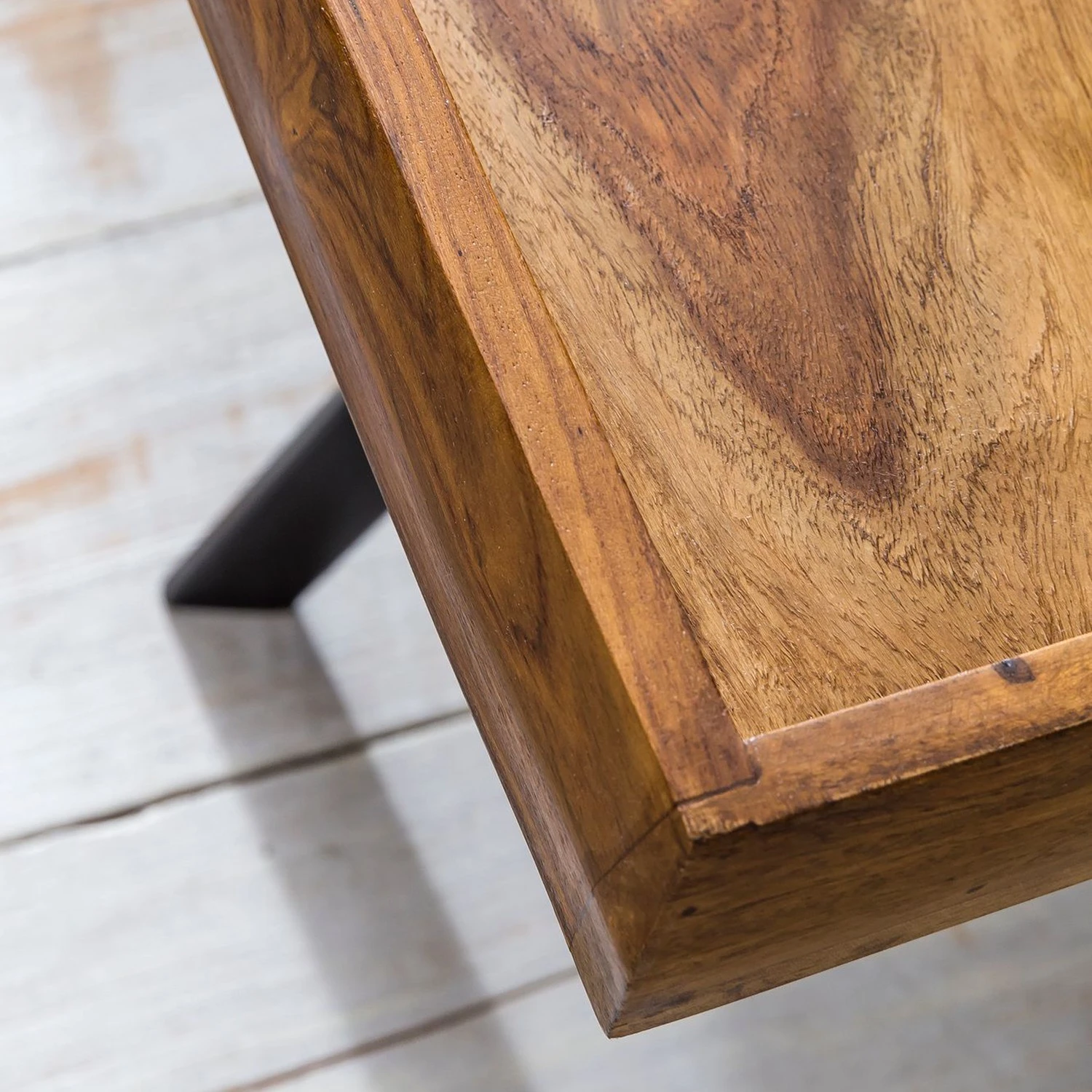 Red Living Beistelltisch Ardee I - Sheesham massiv / Metall - Sheesham / Schwarz 5 Red Living Beistelltisch Ardee I - Sheesham massiv / Metall - Sheesham / Schwarz – Bild 5