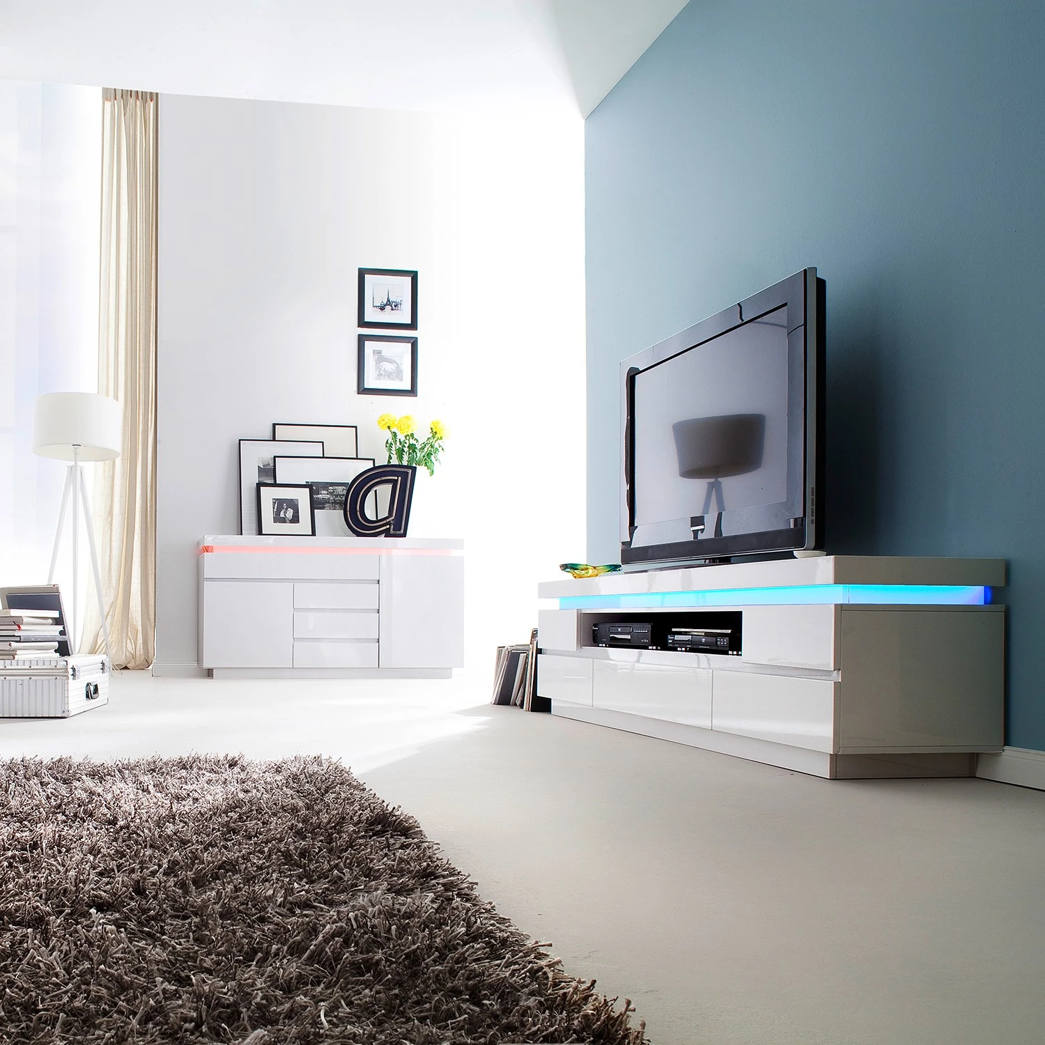 Fredriks TV-Lowboard Emblaze III - Inkl. Beleuchtung - Hochglanz Weiß 5 Fredriks TV-Lowboard Emblaze III - Inkl. Beleuchtung - Hochglanz Weiß – Bild 5