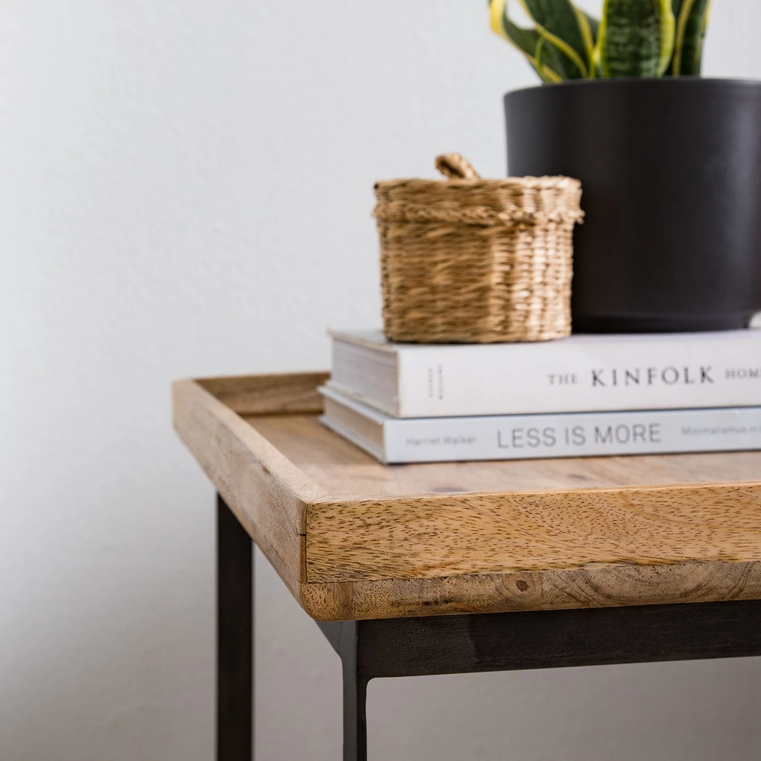 Naturoo Beistelltisch Messina - Mango massiv / Metall - Mango / Schwarz 10 Naturoo Beistelltisch Messina - Mango massiv / Metall - Mango / Schwarz – Bild 10