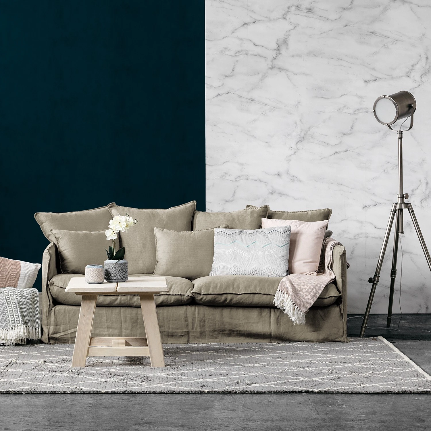 Studio Copenhagen Sofa Wassy I (3-Sitzer) - Matt Sandgrau 3 Studio Copenhagen Sofa Wassy I (3-Sitzer) - Matt Sandgrau – Bild 3