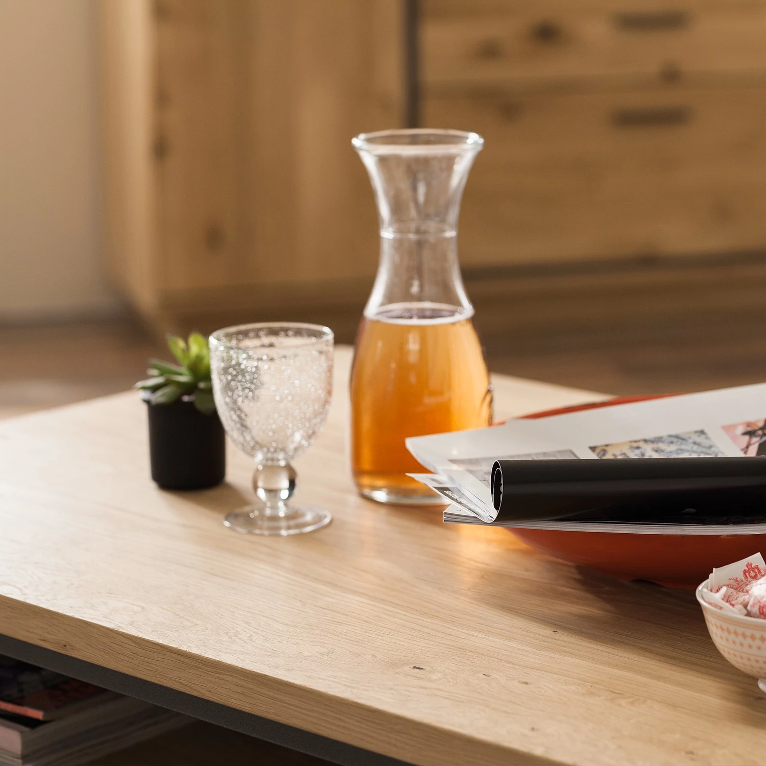 Naturoo Couchtisch Doora - Asteiche teilmassiv - Asteiche Bianco / Graphit 9 Naturoo Couchtisch Doora - Asteiche teilmassiv - Asteiche Bianco / Graphit – Bild 9