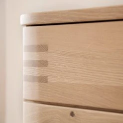 Loftscape TV-Lowboard Salvo - Eiche teilmassiv - Balkeneiche Bianco / Grau - Breite: 180 cm 17 Loftscape TV-Lowboard Salvo - Eiche teilmassiv - Balkeneiche Bianco / Grau - Breite: 180 cm -Wohnzimmermöbel boutique en ligne 1000207373 200317 14304500212 DETAILS P000000001000207373