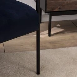 Mørteens Sessel Narpes - Samt - Dunkelblau -Wohnzimmermöbel boutique en ligne 1000208971 210302 14094500014 DETAILS P000000001000208971