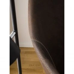 Mørteens Schaukelstuhl Kumia I - Antiklederlook - Braun 27 Mørteens Schaukelstuhl Kumia I - Antiklederlook - Braun -Wohnzimmermöbel boutique en ligne 1000208983 210426 12270600004 DETAILS P000000001000208983