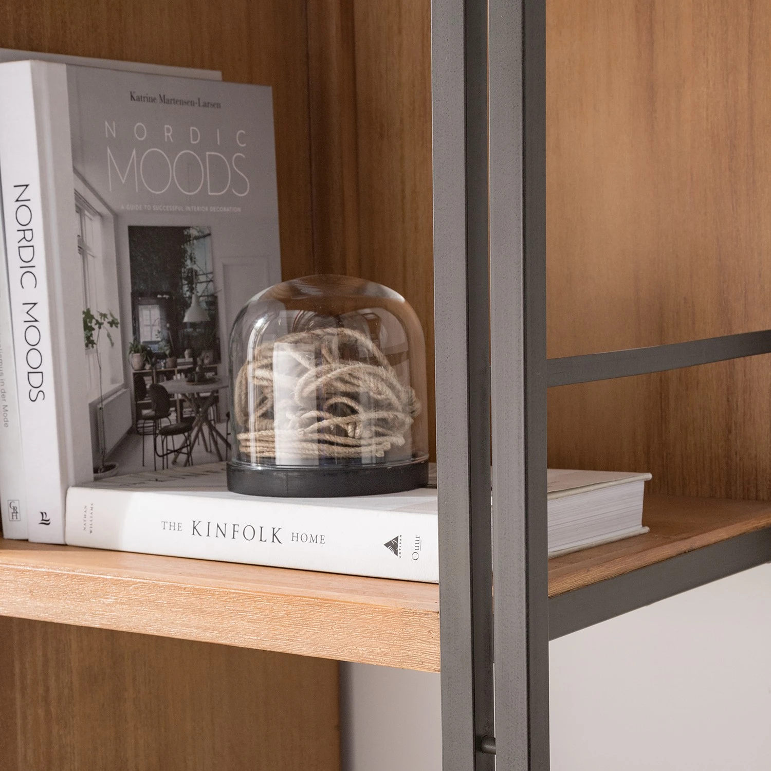 Ars manufacti Regal Manchester VII - Akazie massiv / Metall - Akazie / Anthrazit 11 Ars manufacti Regal Manchester VII - Akazie massiv / Metall - Akazie / Anthrazit – Bild 11