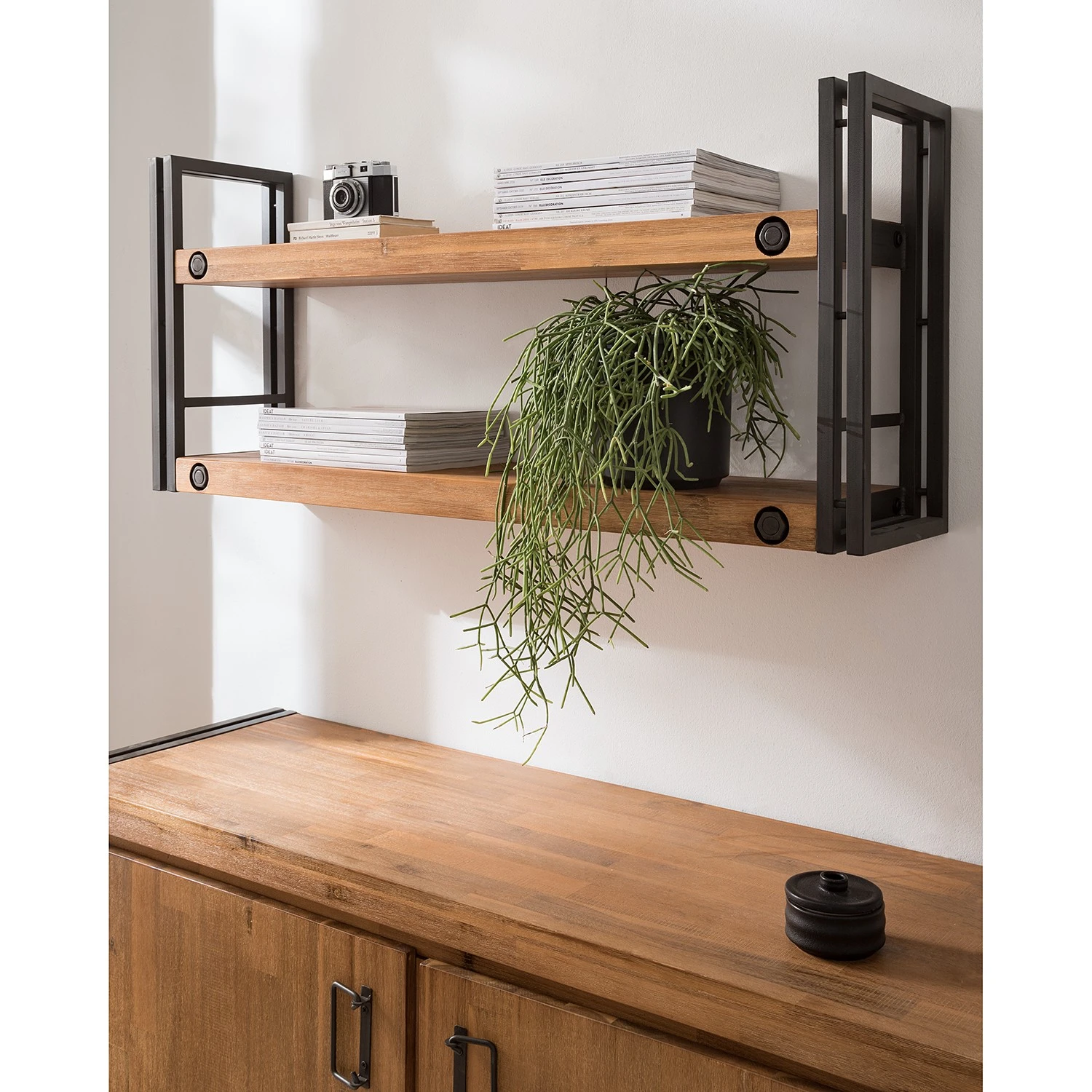 Ars manufacti Wandregal Manchester II - Akazie massiv / Metall - Akazie / Anthrazit 2 Ars manufacti Wandregal Manchester II - Akazie massiv / Metall - Akazie / Anthrazit – Bild 2