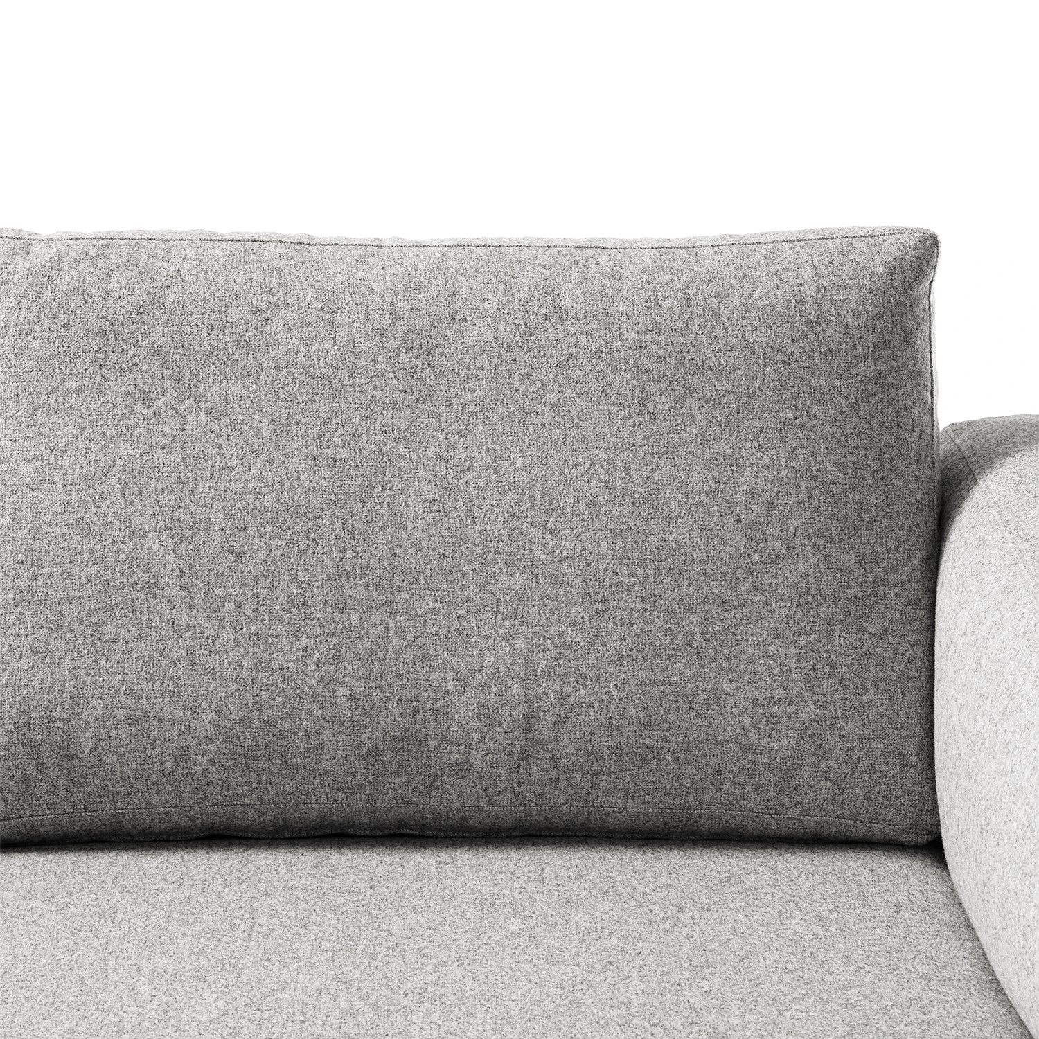 Studio Copenhagen Wohnlandschaft COSO Classic+ - Webstoff Inze: Hellgrau - Longchair davorstehend rechts / Ottomane links - Bettkasten - Chrom glänzend 22 Studio Copenhagen Wohnlandschaft COSO Classic+ - Webstoff Inze: Hellgrau - Longchair davorstehend rechts / Ottomane links - Bettkasten - Chrom glänzend – Bild 22