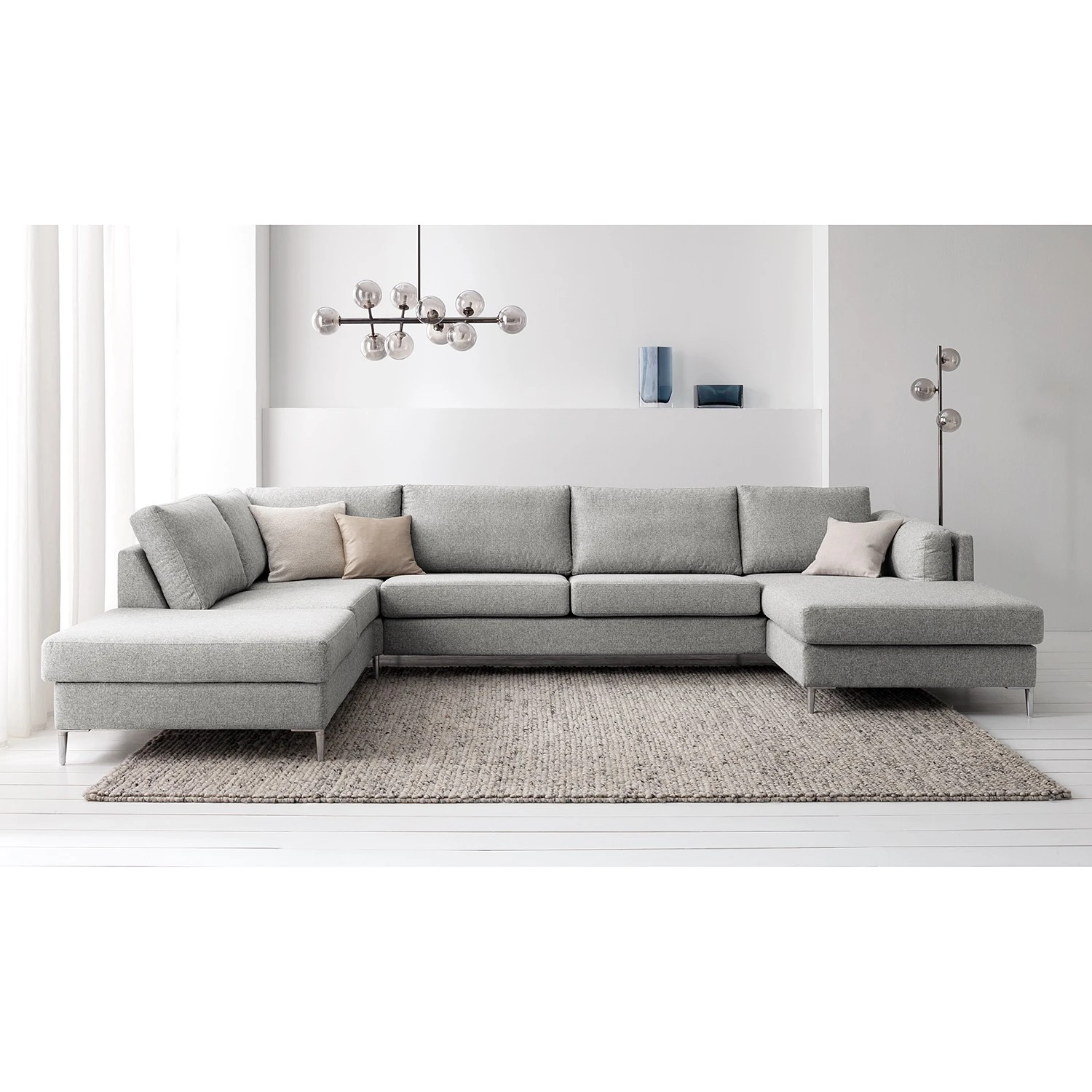 Studio Copenhagen Wohnlandschaft COSO Classic+ - Webstoff Inze: Hellgrau - Longchair davorstehend rechts / Ottomane links - Bettkasten - Chrom glänzend 3 Studio Copenhagen Wohnlandschaft COSO Classic+ - Webstoff Inze: Hellgrau - Longchair davorstehend rechts / Ottomane links - Bettkasten - Chrom glänzend – Bild 3