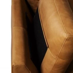 Studio Copenhagen Wohnlandschaft COSO Classic+ - Echtleder Taru: Hellbraun - Longchair davorstehend rechts / Ottomane links - Bettkasten - Chrom glänzend 46 Studio Copenhagen Wohnlandschaft COSO Classic+ - Echtleder Taru: Hellbraun - Longchair davorstehend rechts / Ottomane links - Bettkasten - Chrom glänzend -Wohnzimmermöbel boutique en ligne 1000212033 200811 17221401096 DETAILS P000000001000212033