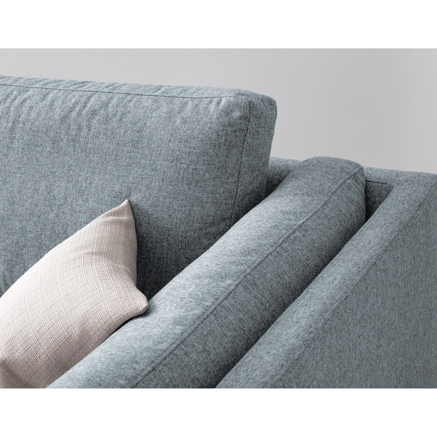 Studio Copenhagen Ecksofa COSO Classic+ mit Ottomane - Webstoff Inze: Graublau - Breite: 245 cm - Ottomane davorstehend links - Bettkasten - Eiche Dunkel 14 Studio Copenhagen Ecksofa COSO Classic+ mit Ottomane - Webstoff Inze: Graublau - Breite: 245 cm - Ottomane davorstehend links - Bettkasten - Eiche Dunkel – Bild 14
